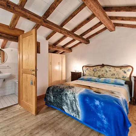 Viaro_150sqm Nyaraló Vanzo